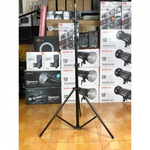 Chân Đèn nhôm 2m4